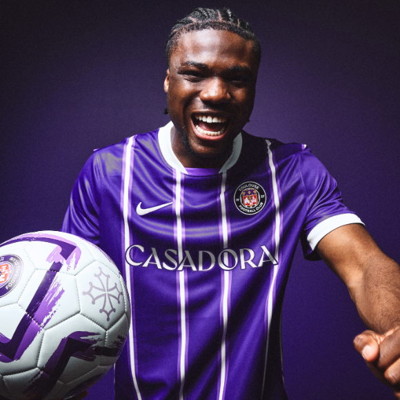 MATCH KIT 26/27
